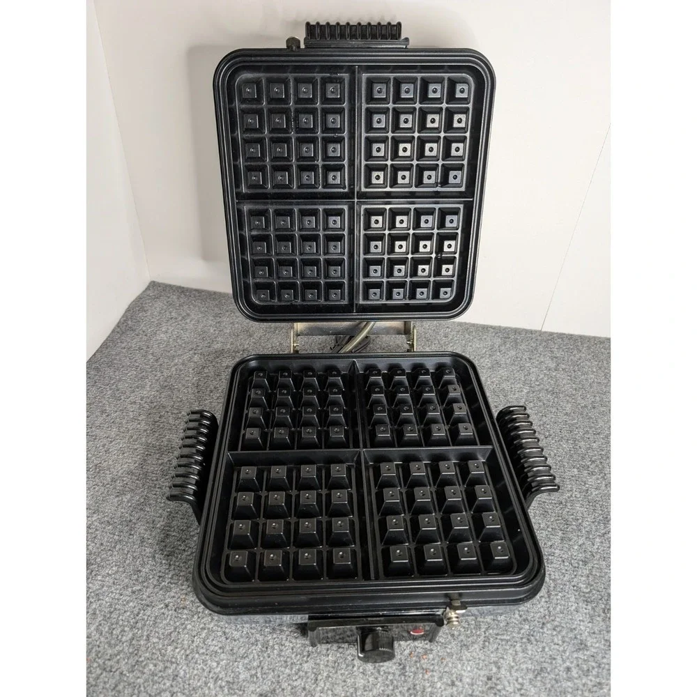 Vintage VILLAWARE Belgian WAFFLE MAKER #6150 (tested works good} Only Waffles